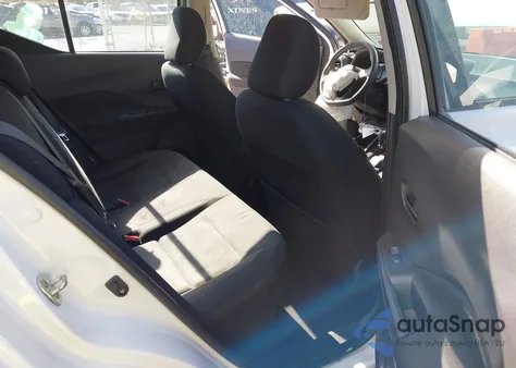 2023 Nissan Kicks S Xtronic Cvt из США, поврежденный, VIN 3N1CP5BV5PL545142